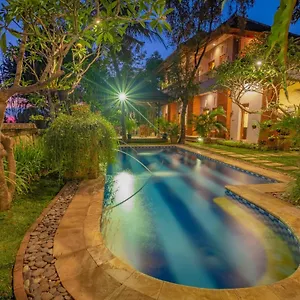 3* Pensión Puri Cili