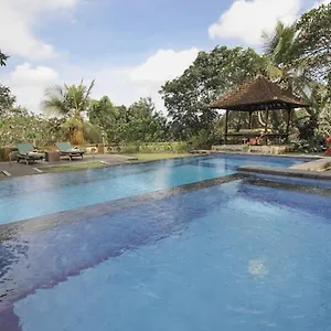 3* Pensión Taman Indrakila